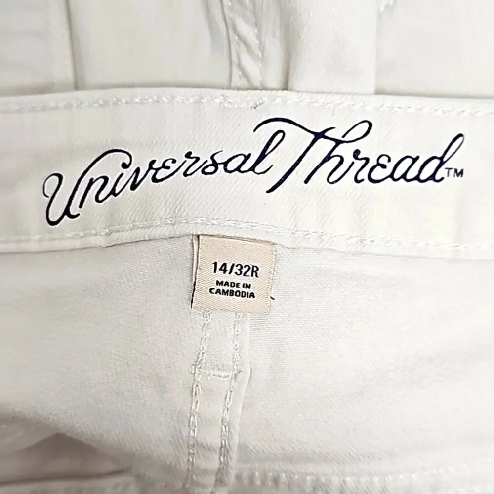 Universal Thread Womens White Cutoff Fringe 5 Pocket Zip & Button Shorts Size 14